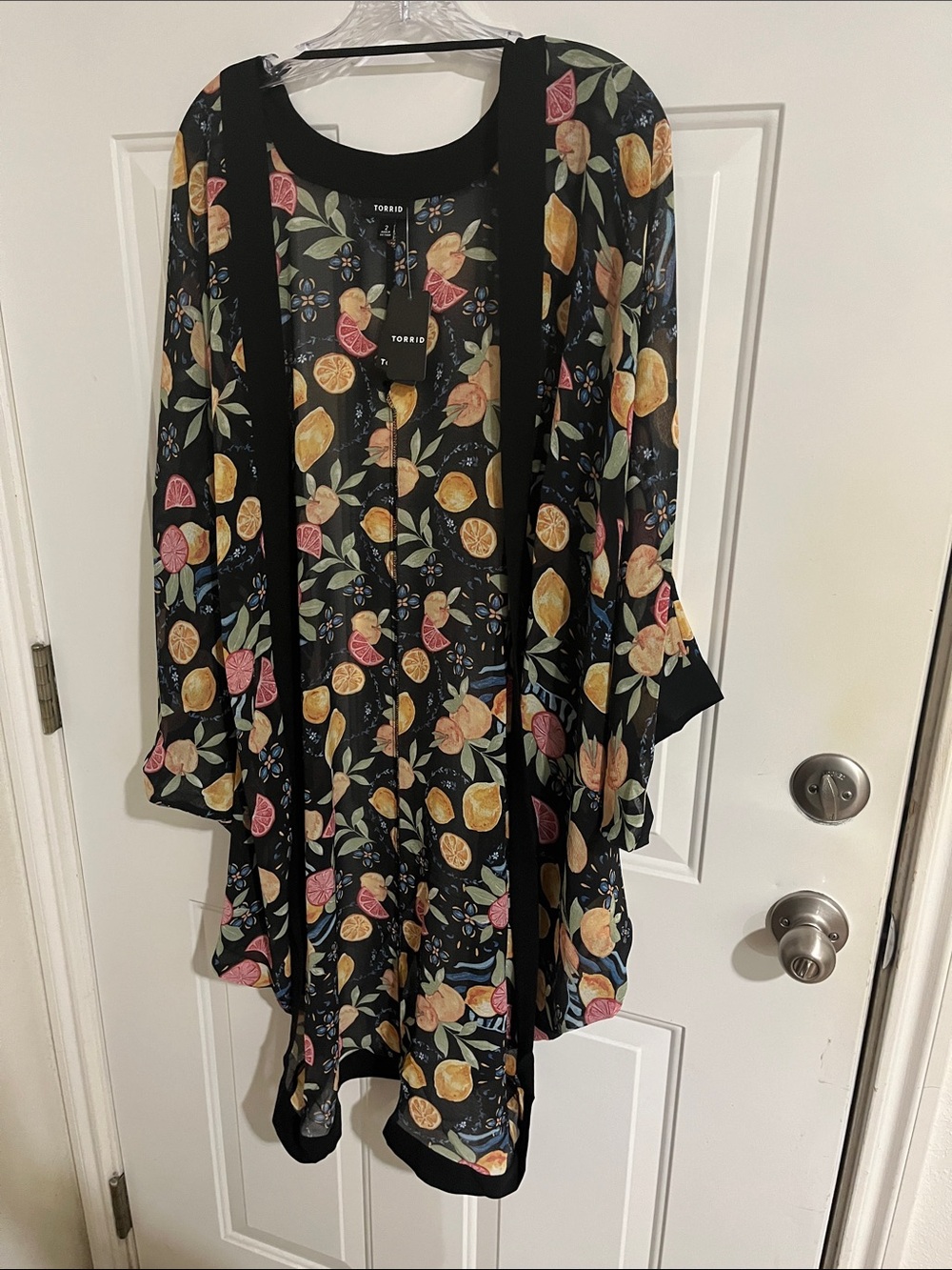 torrid Black Citrus & Floral Open-Front Kimono